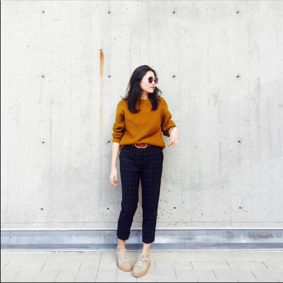 Aritzia Wilfred 💯% Merino Wool Serment Sweater - Picture 5 of 8